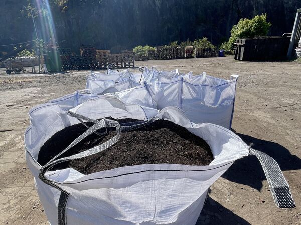 Bulk compost 1